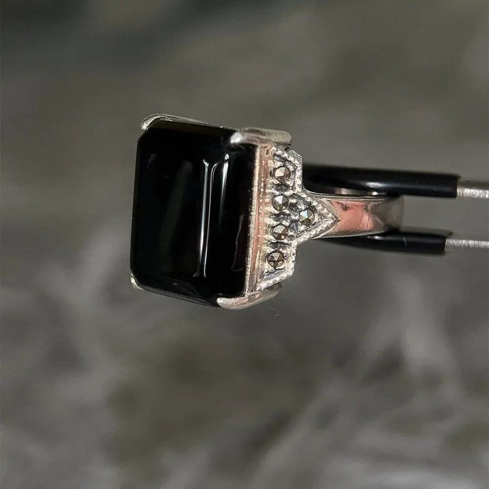Large Rectangular Onyx/Marcasite Sterling Silver 925 Ring‎